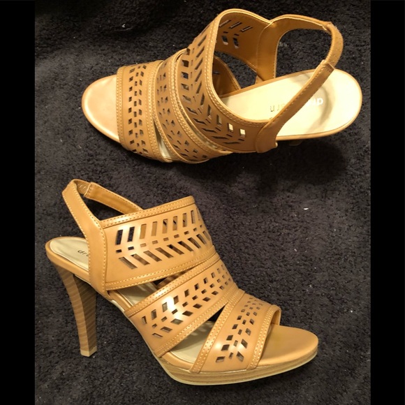 High heeled sandals - Picture 2 of 7